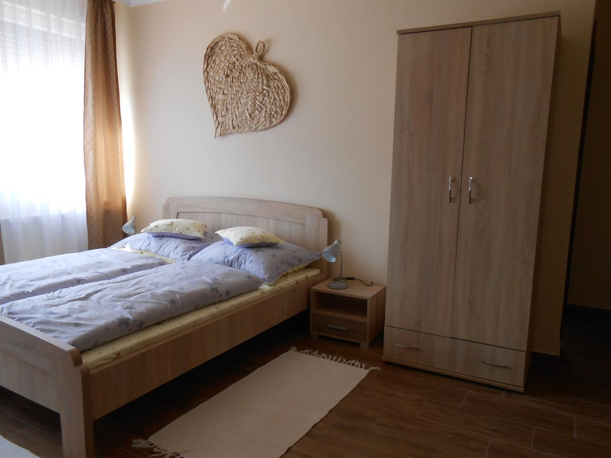 Apartament Imola Es Andrea Apartmanhaz 2 Hajdúszoboszló Zewnętrze zdjęcie