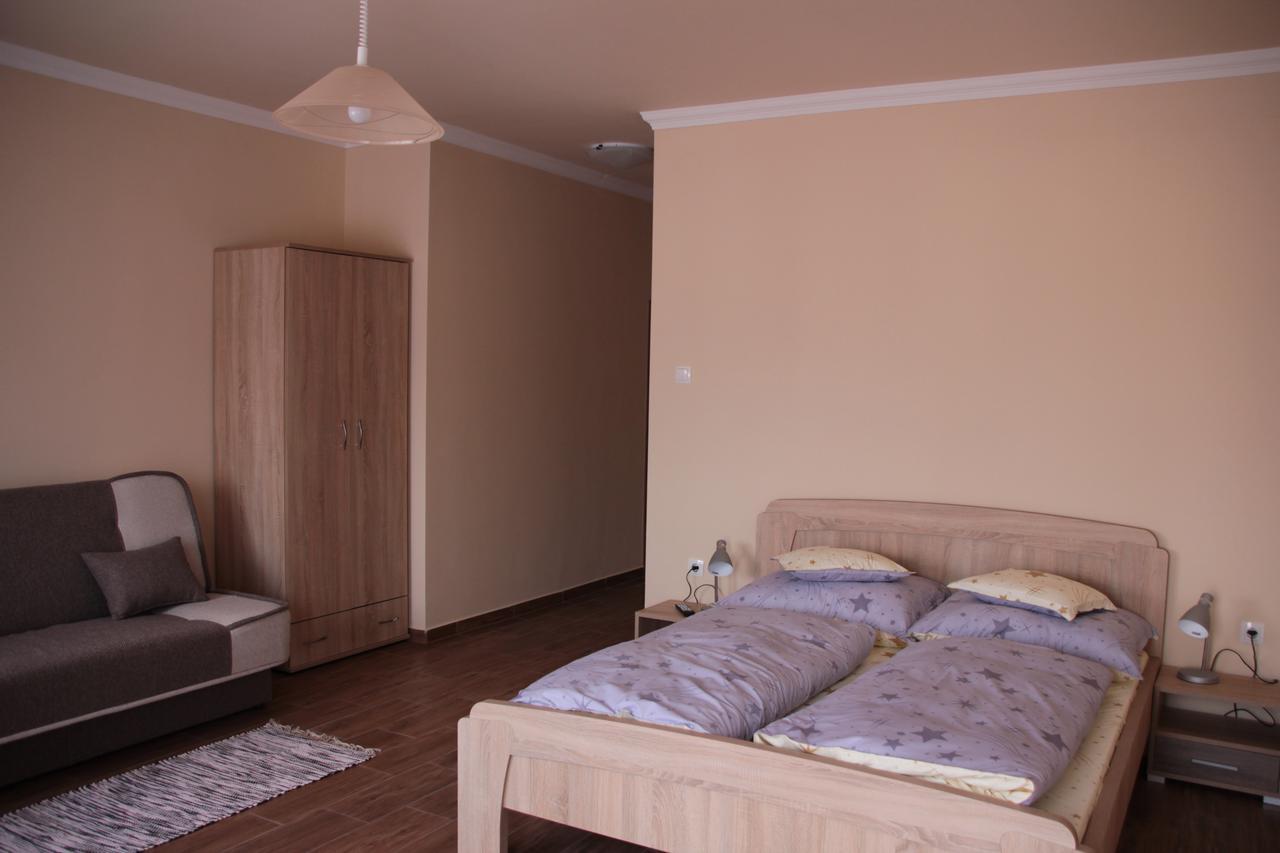 Apartament Imola Es Andrea Apartmanhaz 2 Hajdúszoboszló Zewnętrze zdjęcie